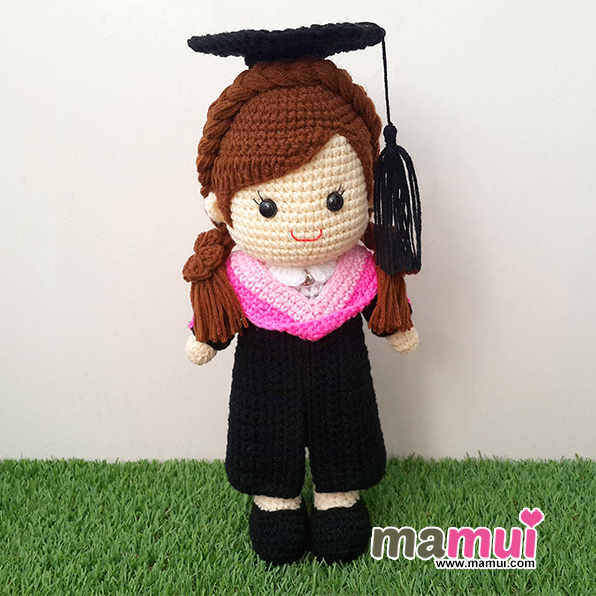 ตุ๊กตารับปริญญามหาวิทยาลัยรังสิตคณะศิลปศาสตร์สูง 13 นิ้ว