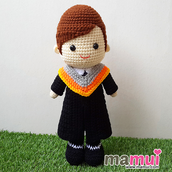 ตุ๊กตารับปริญญามหาวิทยาลัยบูรพาคณะพยาบาลศาสตร์ผู้ชายสูง 13 นิ้ว