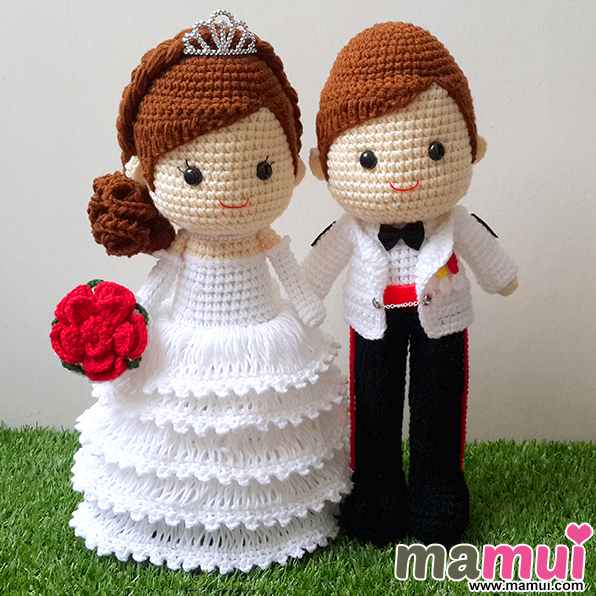 ตุ๊กตาแต่งงานเจ้าสาวสวมมงกุฎเจ้าบ่าวสวมเครื่องแบบสูง 13 นิ้ว
