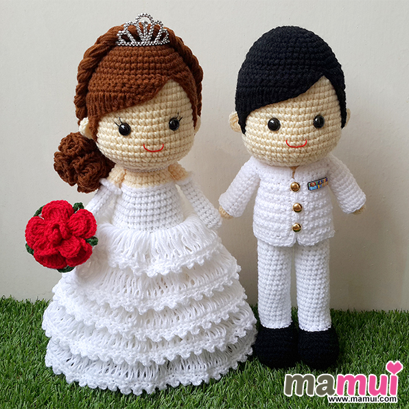 ตุ๊กตาแต่งงานชุดราชการเจ้าสาวทรงผมมวยข้างสูง 13 นิ้ว
