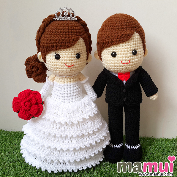 ตุ๊กตาแต่งงานสวมมงกุฎสูทดำสูง 13 นิ้ว