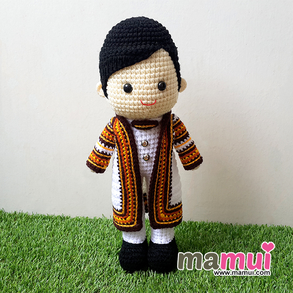 ตุ๊กตารับปริญญาราชมงคลล้านนาผู้ชายสูง 13 นิ้ว