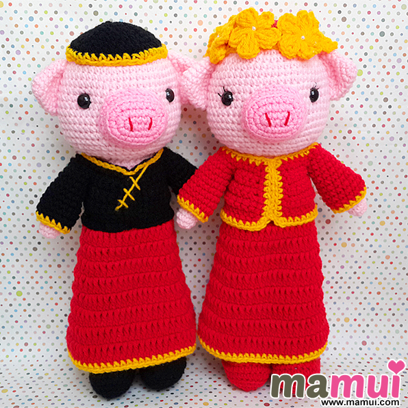 ตุ๊กตาหมูแต่งงานชุดจีนสูง 13 นิ้ว