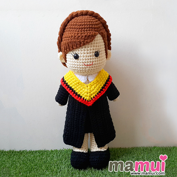 ตุ๊กตารับปริญญามหาวิทยาลัยกรุงเทพสูง 18 นิ้ว