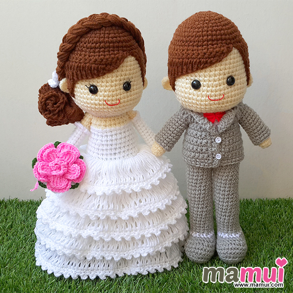 ตุ๊กตาแต่งงานเจ้าสาวทรงผมเกล้าเจ้าบ่าวสูทเทาสูง 13 นิ้ว