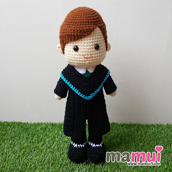 ตุ๊กตารับปริญญาศิลปากรคณะอักษรศาสตร์ผู้ชายสูง 13 นิ้ว