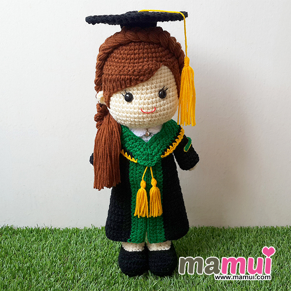 ตุ๊กตารับปริญญามหาวิทยาลัยแม่โจ้สูง 13 นิ้ว