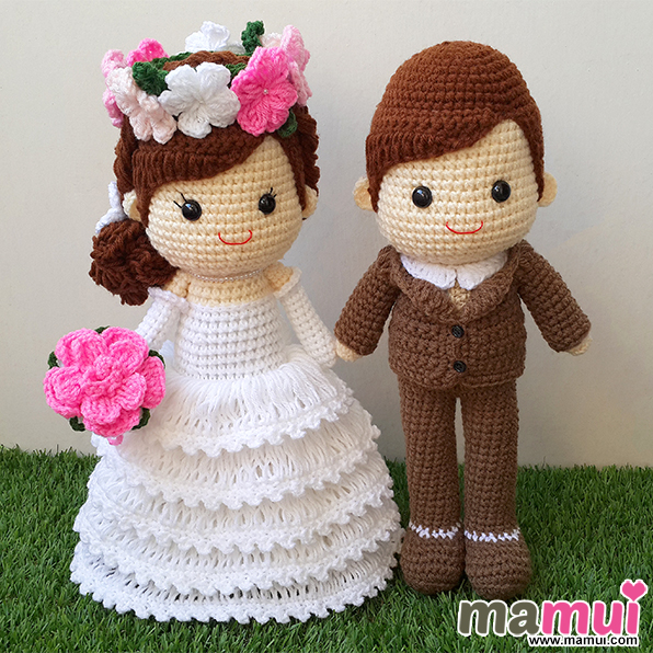 ตุ๊กตาแต่งงานสวมมงกุฏดอกไม้สูทสีน้ำตาลสูง 13 นิ้ว