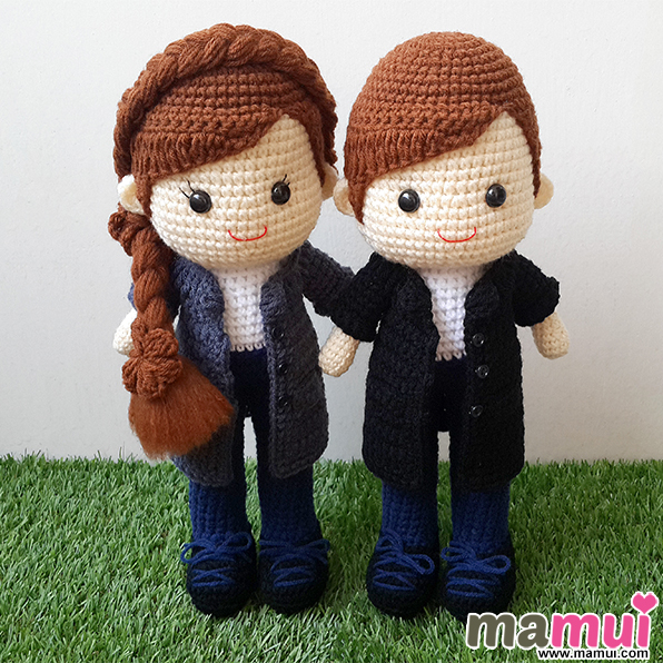 ตุ๊กตาคู่รักเสื้อสีเทาและดำสูง 13 นิ้ว