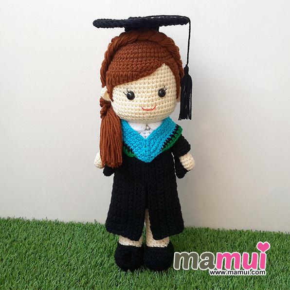 ตุ๊กตารับปริญญาเกษตรศาสตร์คณะบริหารธุรกิจปริญญาโทสูง 13 นิ้ว