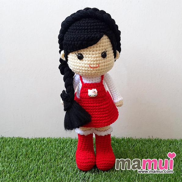 ตุ๊กตาเด็กผู้หญิงสวมชุดสีแดงสูง 13 นิ้ว