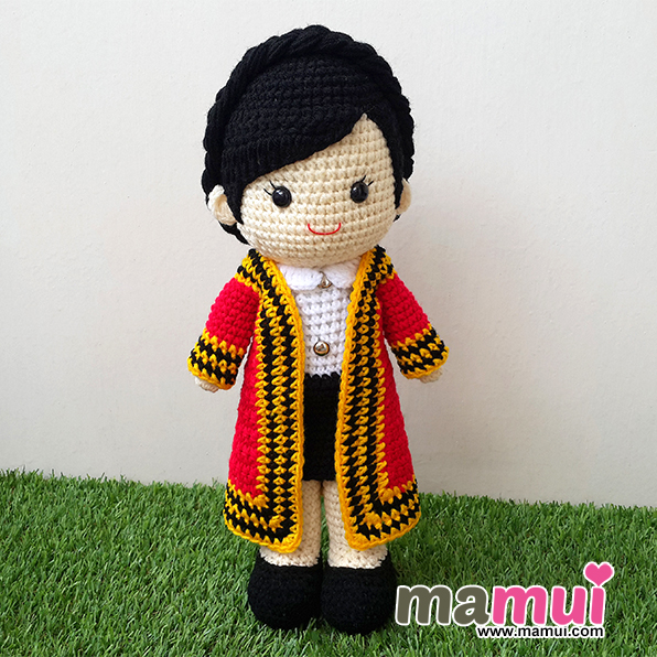 ตุ๊กตารับปริญญาพระจอมเกล้าผมเกล้าหลังสูง 13 นิ้ว