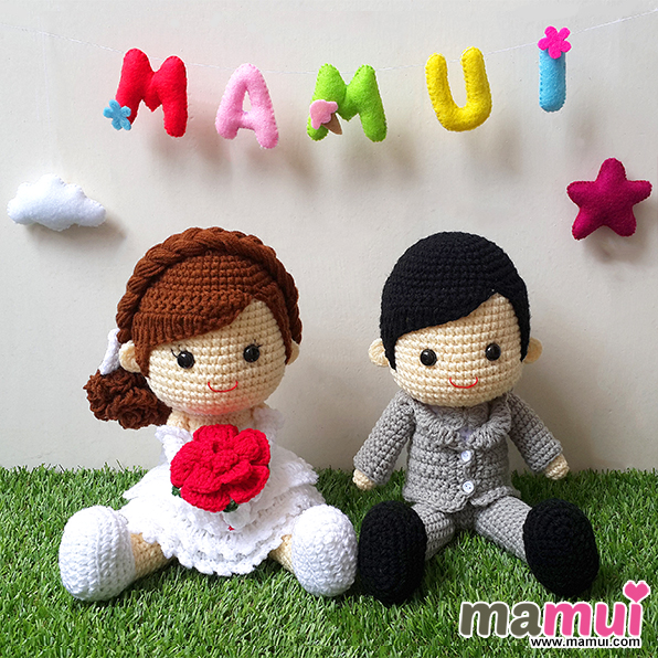 ตุ๊กตาแต่งงานนั่งสูทสีเทาสูง 8 นิ้ว