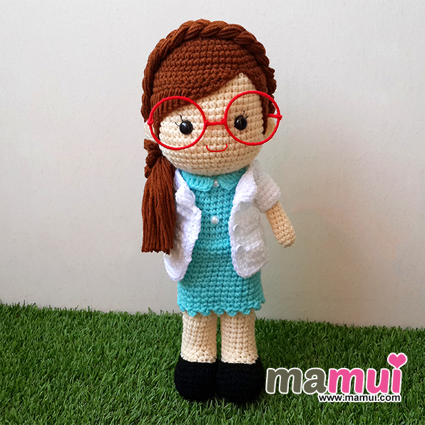 ตุ๊กตาหมอผมยาวสีน้ำตาลสวมแว่นตาสูง 13 นิ้ว