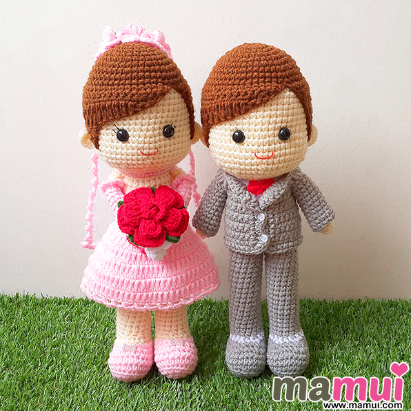 ตุ๊กตาแต่งงานกระโปรงสั้นชมพูสูง 13 นิ้ว