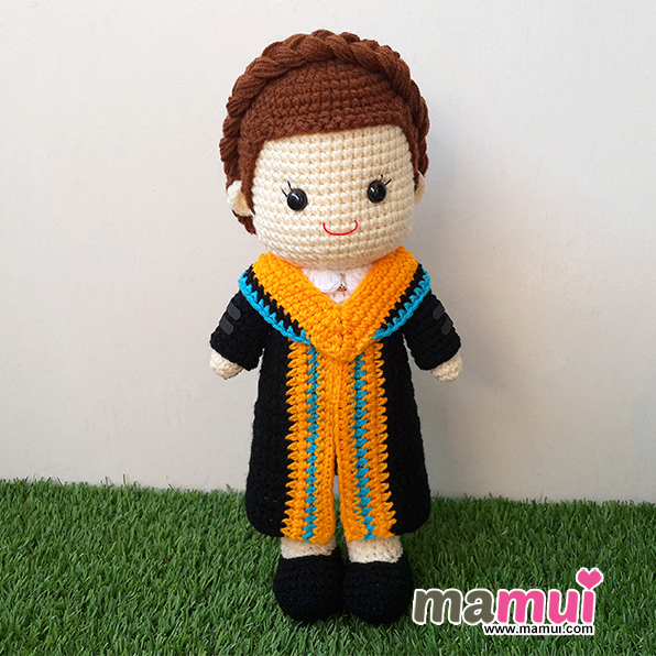 ตุ๊กตารับปริญญามหาวิทยาลัยเกษมบัณฑิตผมเกล้าหลังสูง 13 นิ้ว