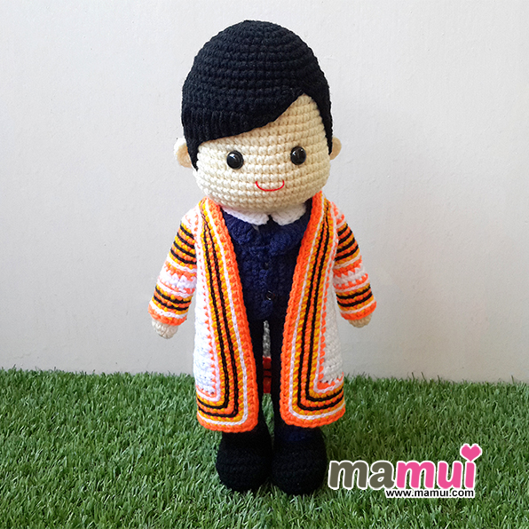 ตุ๊กตารับปริญญามหาวิทยาลัยขอนแก่นปริญญาโทผู้ชายสูง 13 นิ้ว