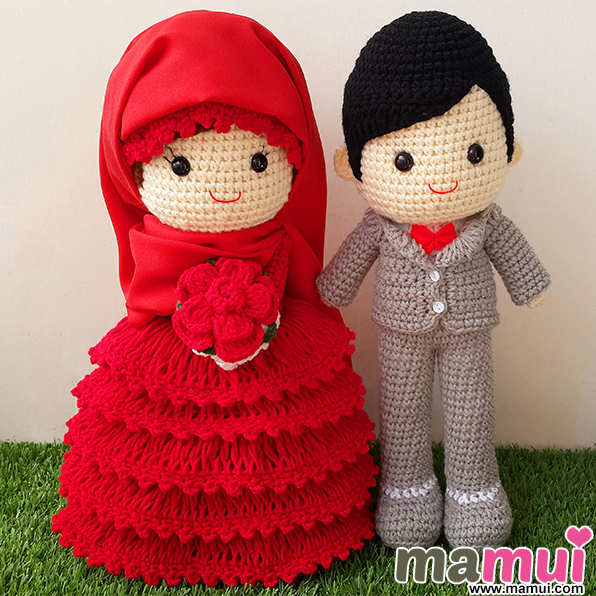 ตุ๊กตาแต่งงานอิสลามเจ้าสาวชุดสีแดงสูง 13 นิ้วค่ะ