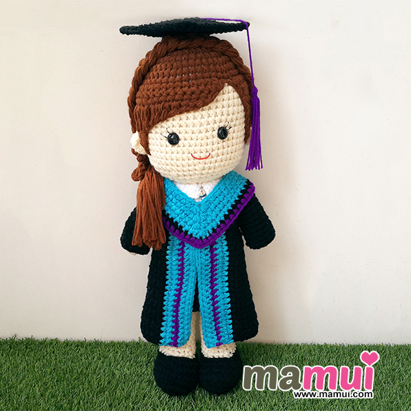 ตุ๊กตารับปริญญามหาวิทยาลัยหอการค้าไทยคณะบัญชีสูง 18 นิ้ว