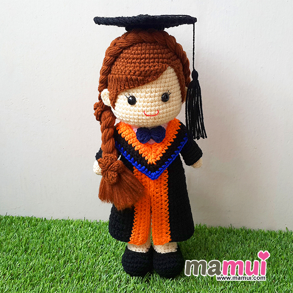 ตุ๊กตารับปริญญามหิดลคณะสาธารณสุขผมเปียสูง 13 นิ้ว