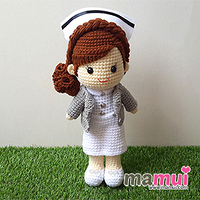 ตุ๊กตาพยาบาลเสื้อคลุมสีเทาสูง 13 นิ้ว